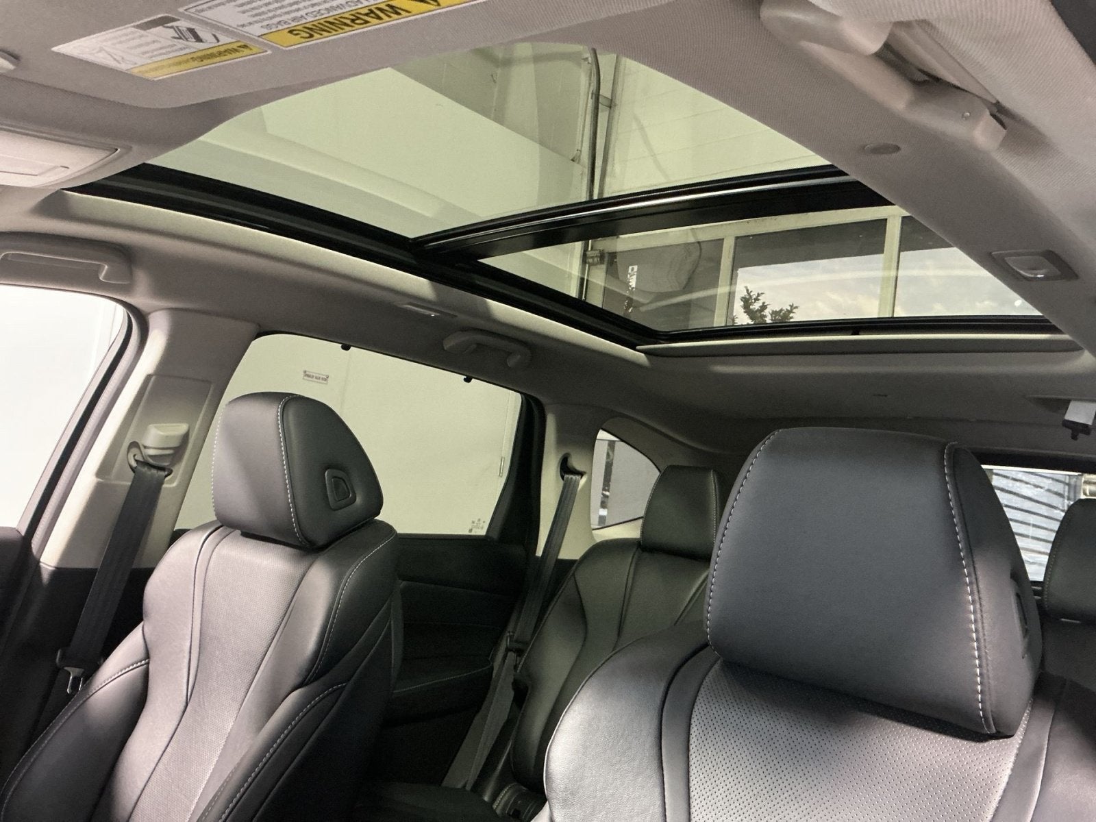 2023 Acura MDX w/Technology Package
