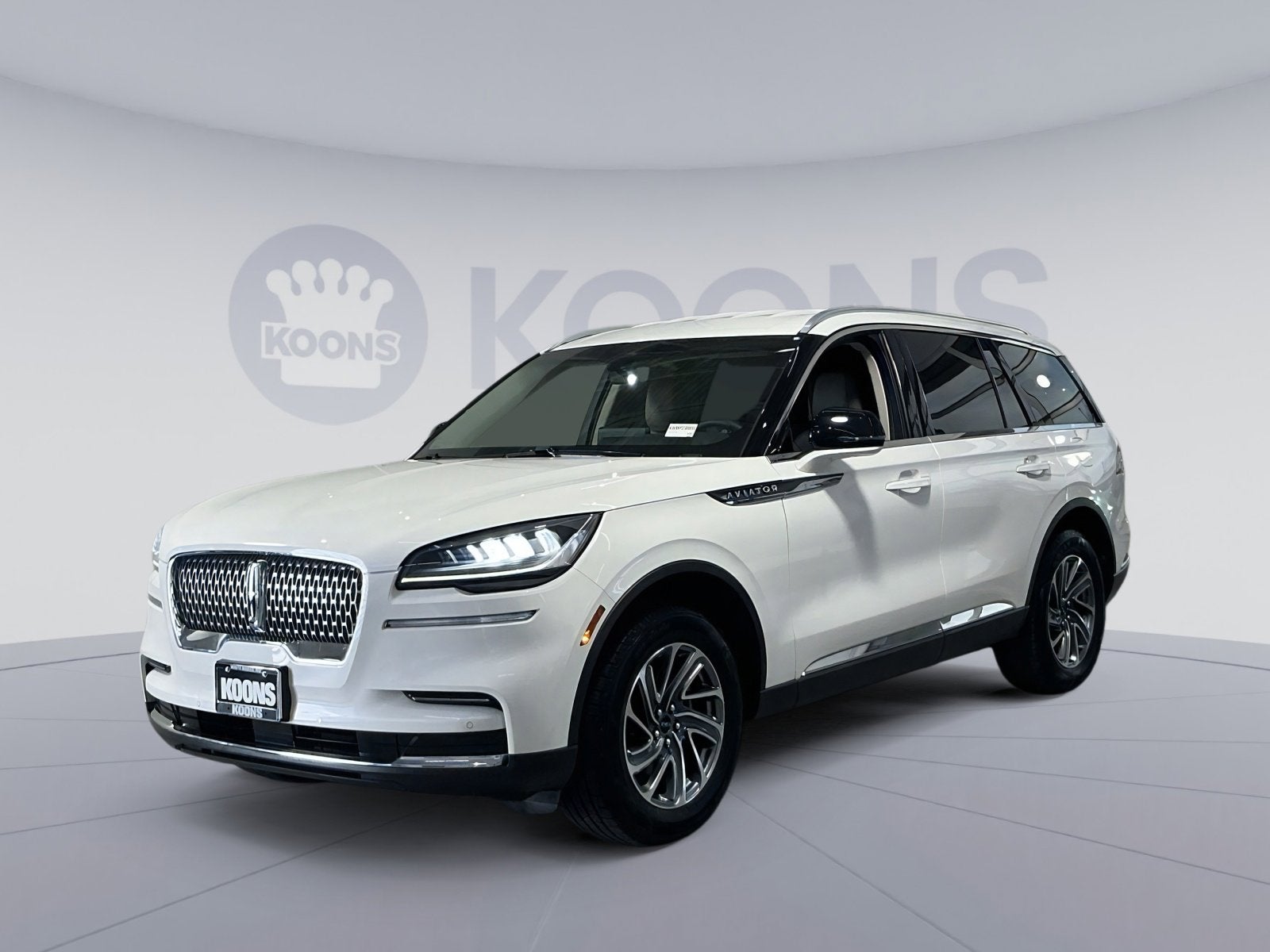 2023 Lincoln Aviator Standard