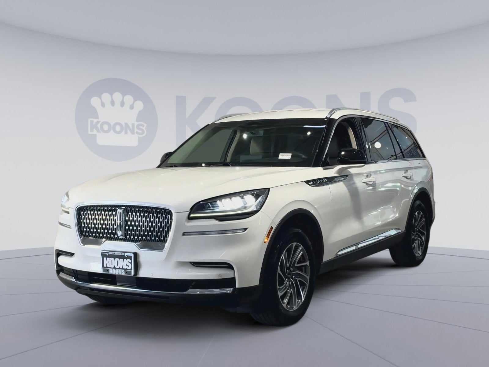 2023 Lincoln Aviator Standard