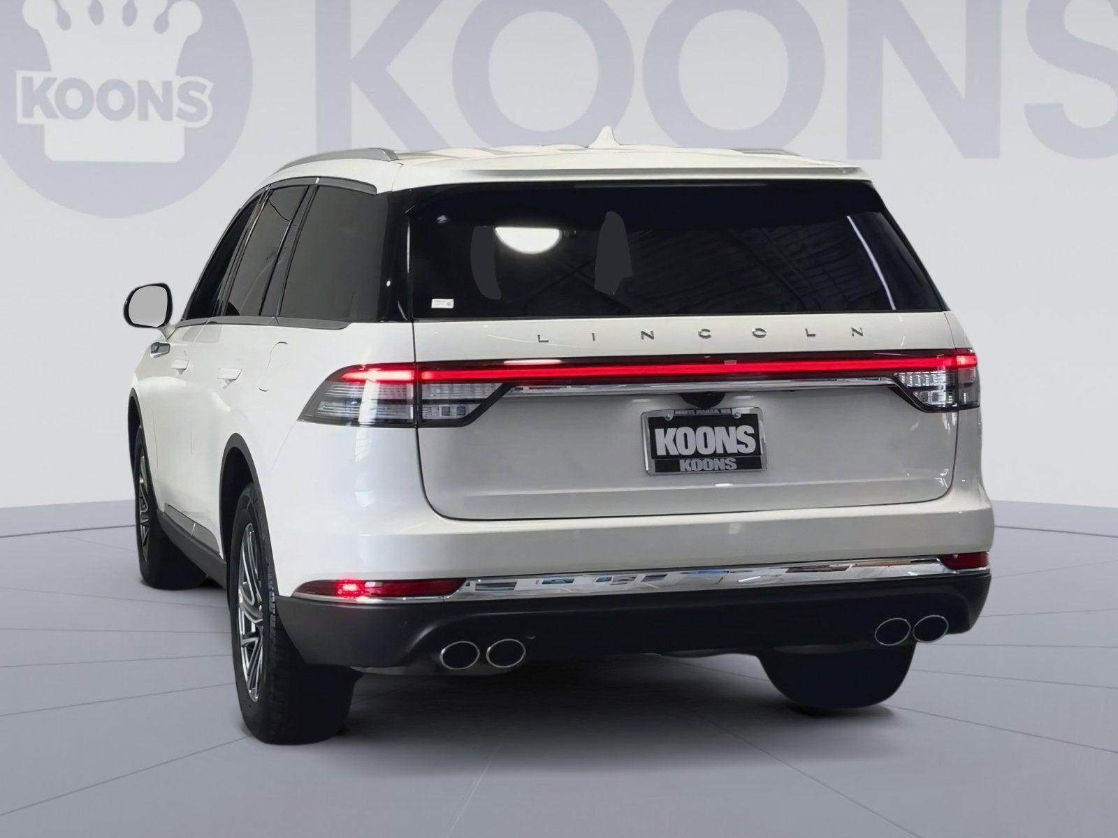 2023 Lincoln Aviator Standard