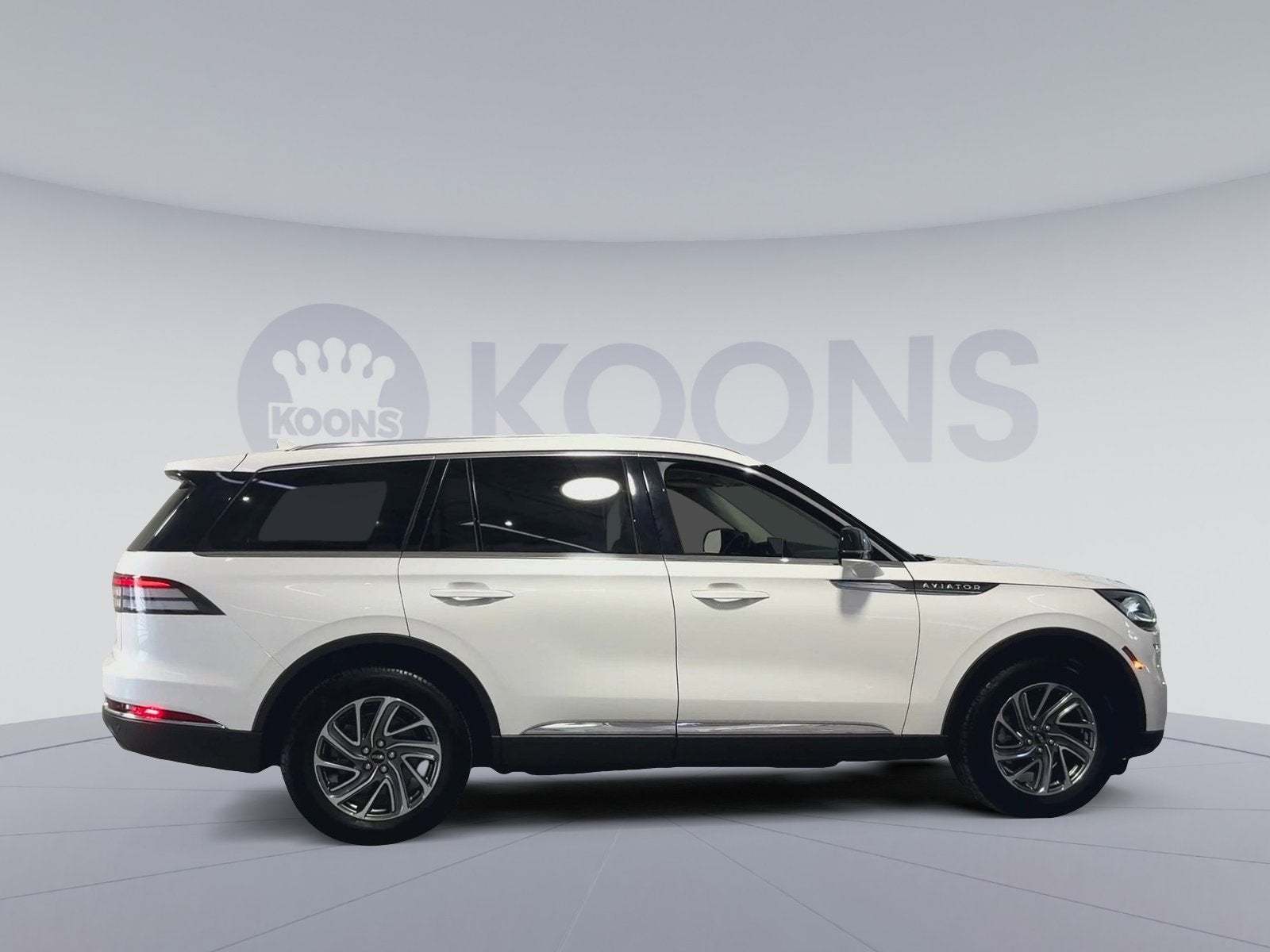 2023 Lincoln Aviator Standard