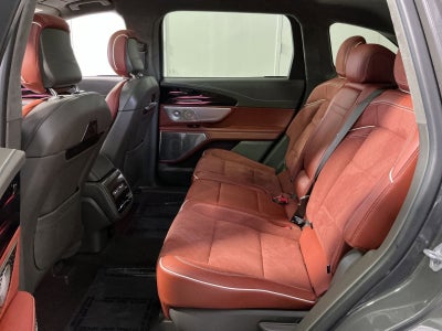 2024 Lincoln Nautilus Black Label