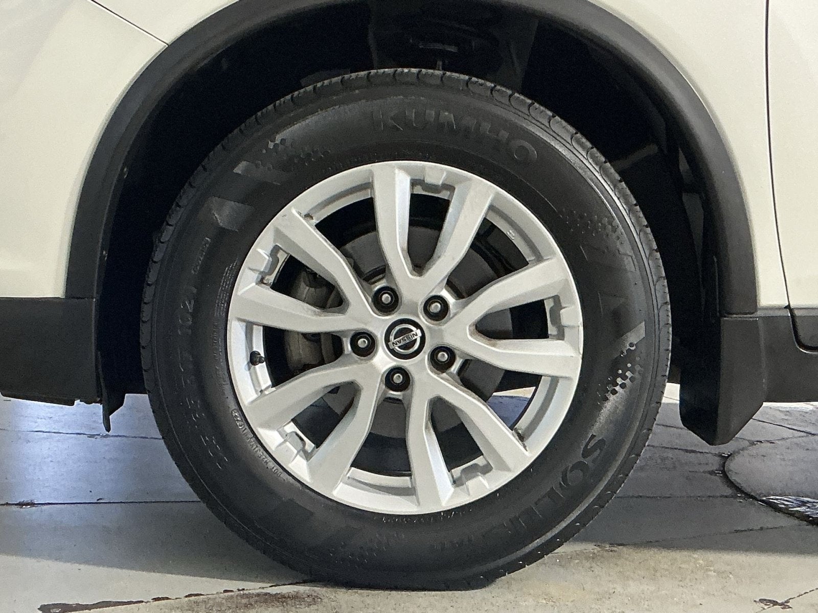 2019 Nissan Rogue S