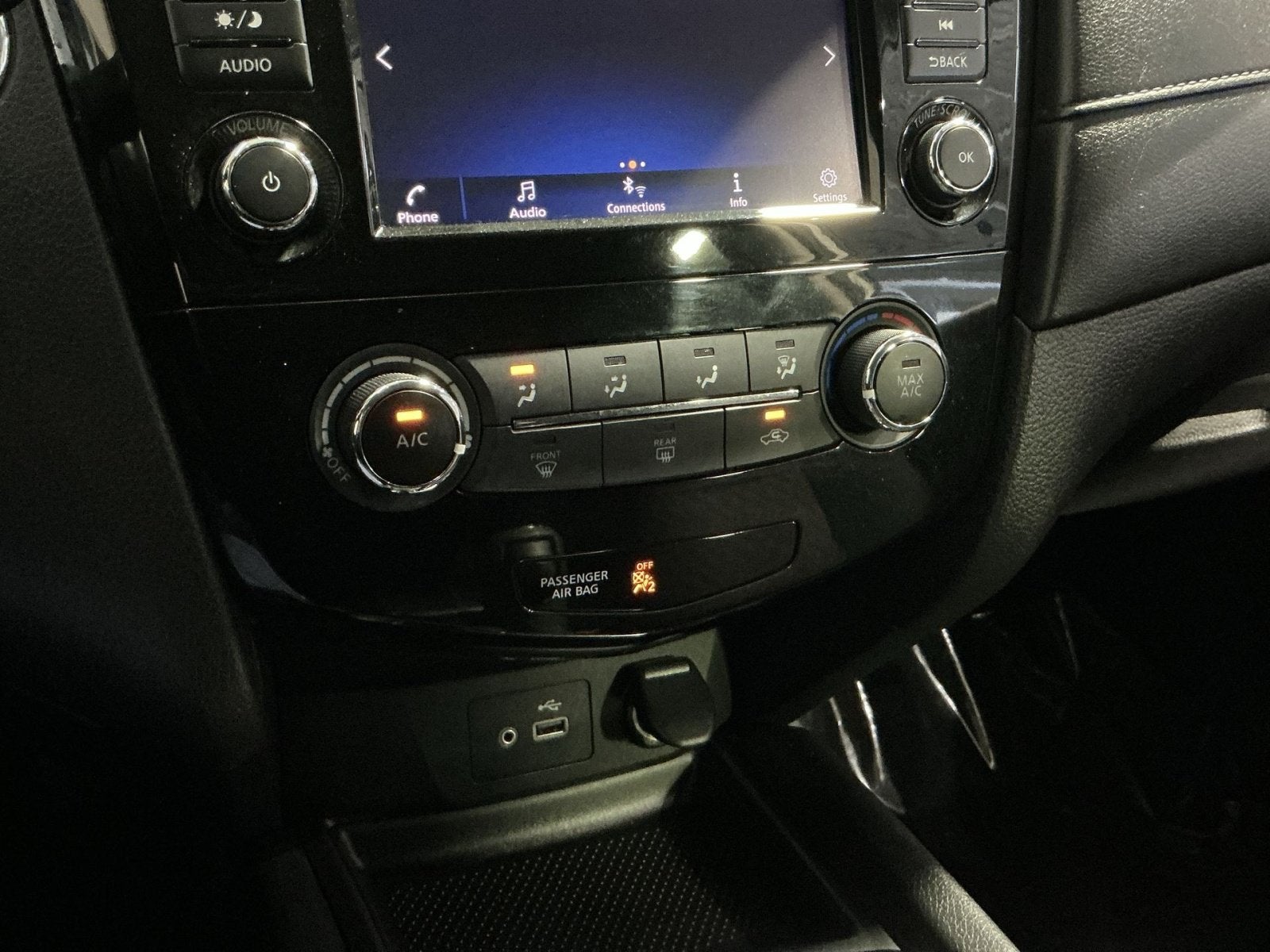 2019 Nissan Rogue S