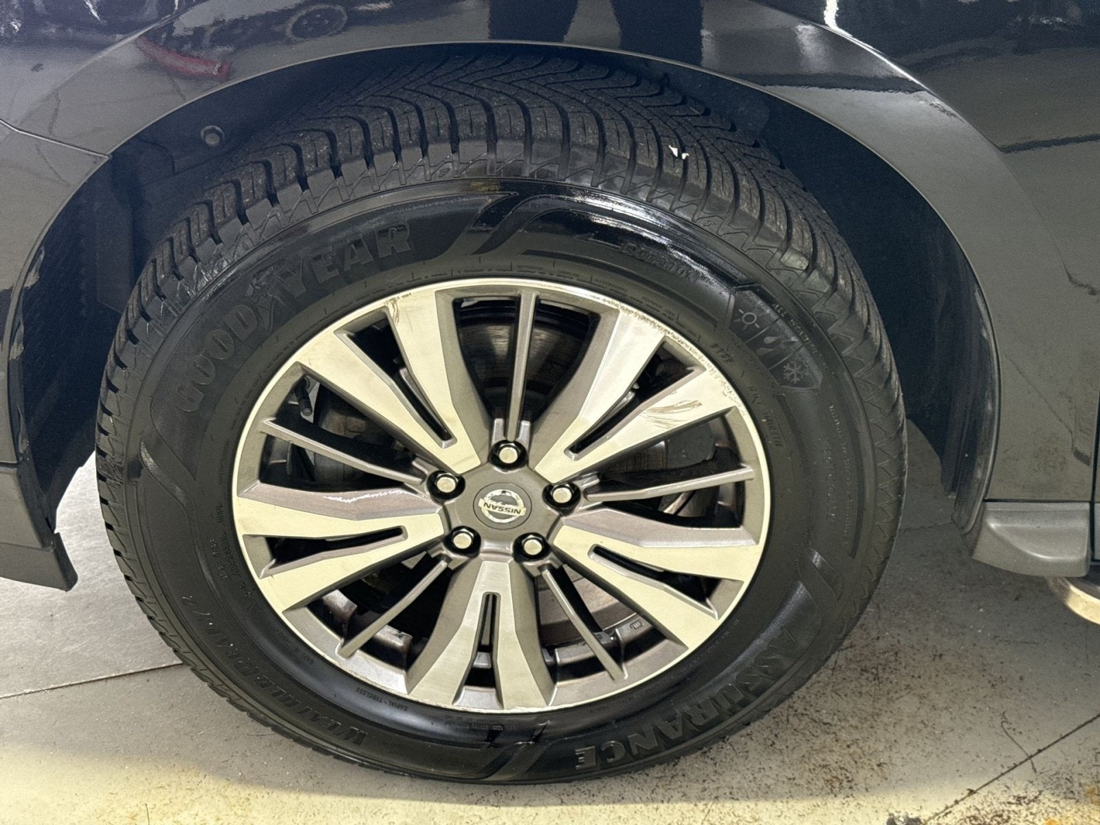 2019 Nissan Pathfinder SV