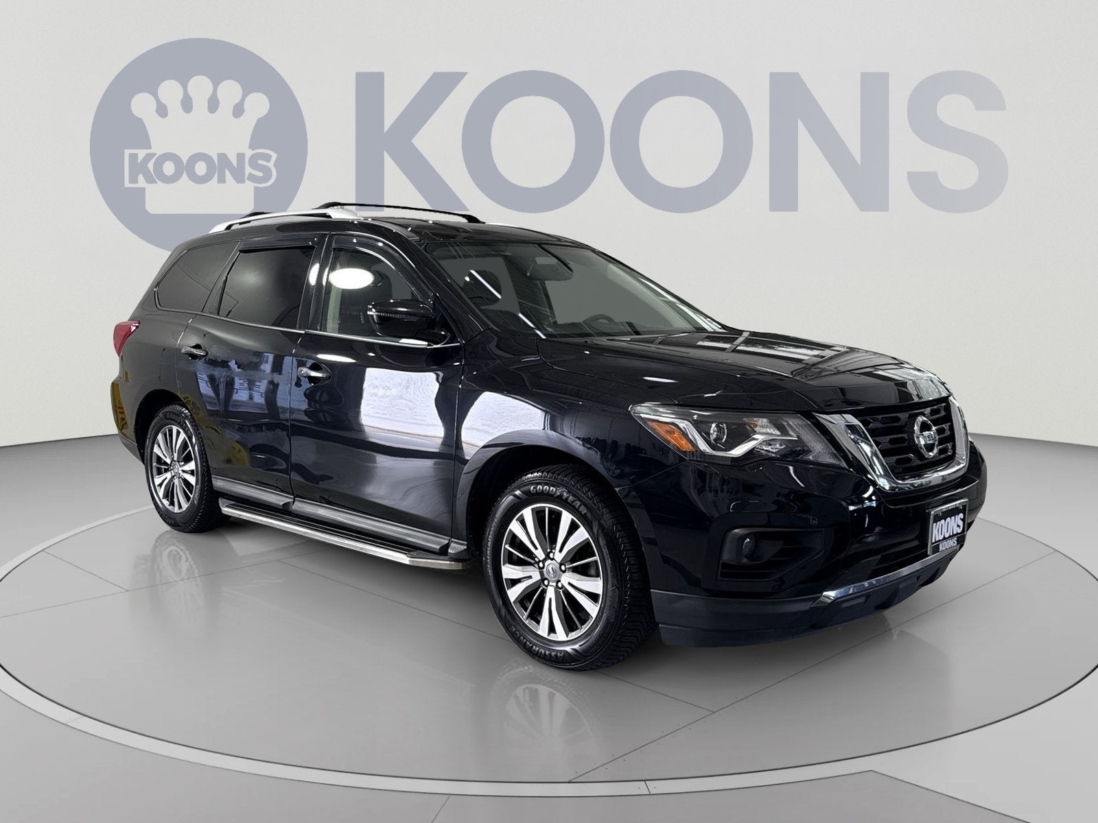 2019 Nissan Pathfinder SV