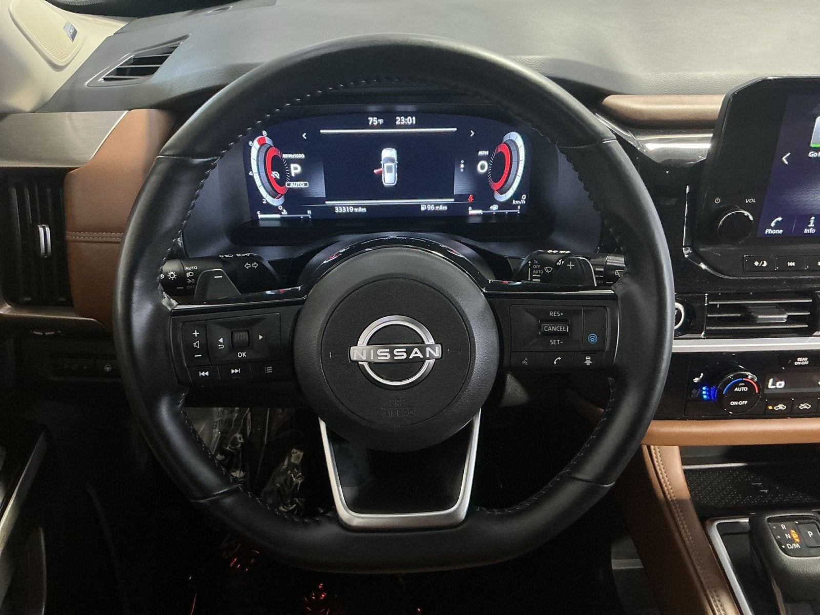 2024 Nissan Pathfinder Platinum