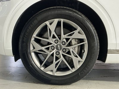 2024 Genesis GV70 2.5T