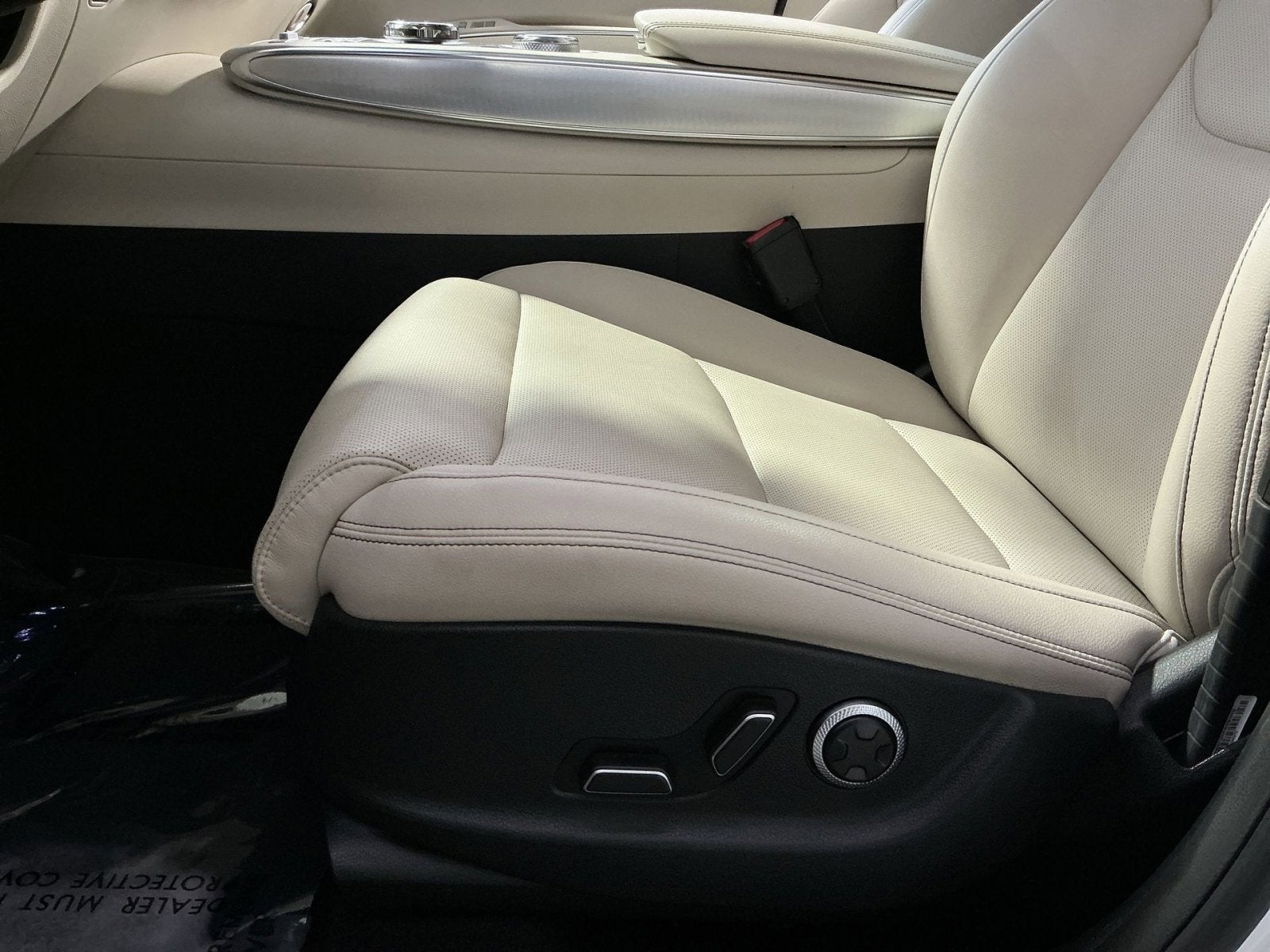 2024 Genesis GV70 2.5T
