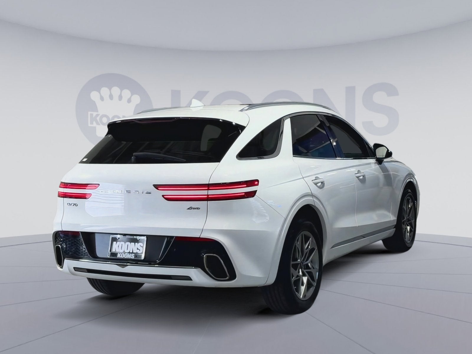 2024 Genesis GV70 2.5T