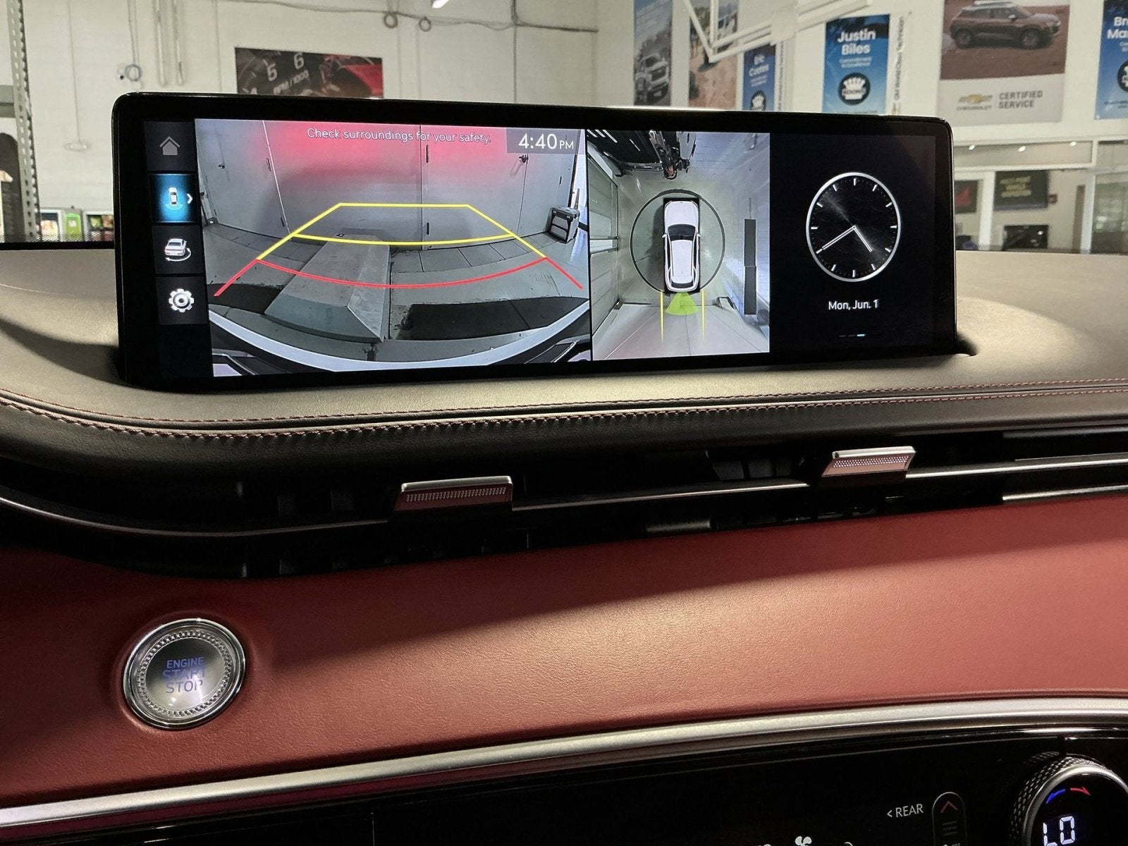 2024 Genesis GV70 2.5T