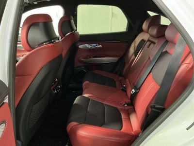 2024 Genesis GV70 2.5T