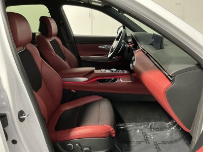 2024 Genesis GV70 2.5T
