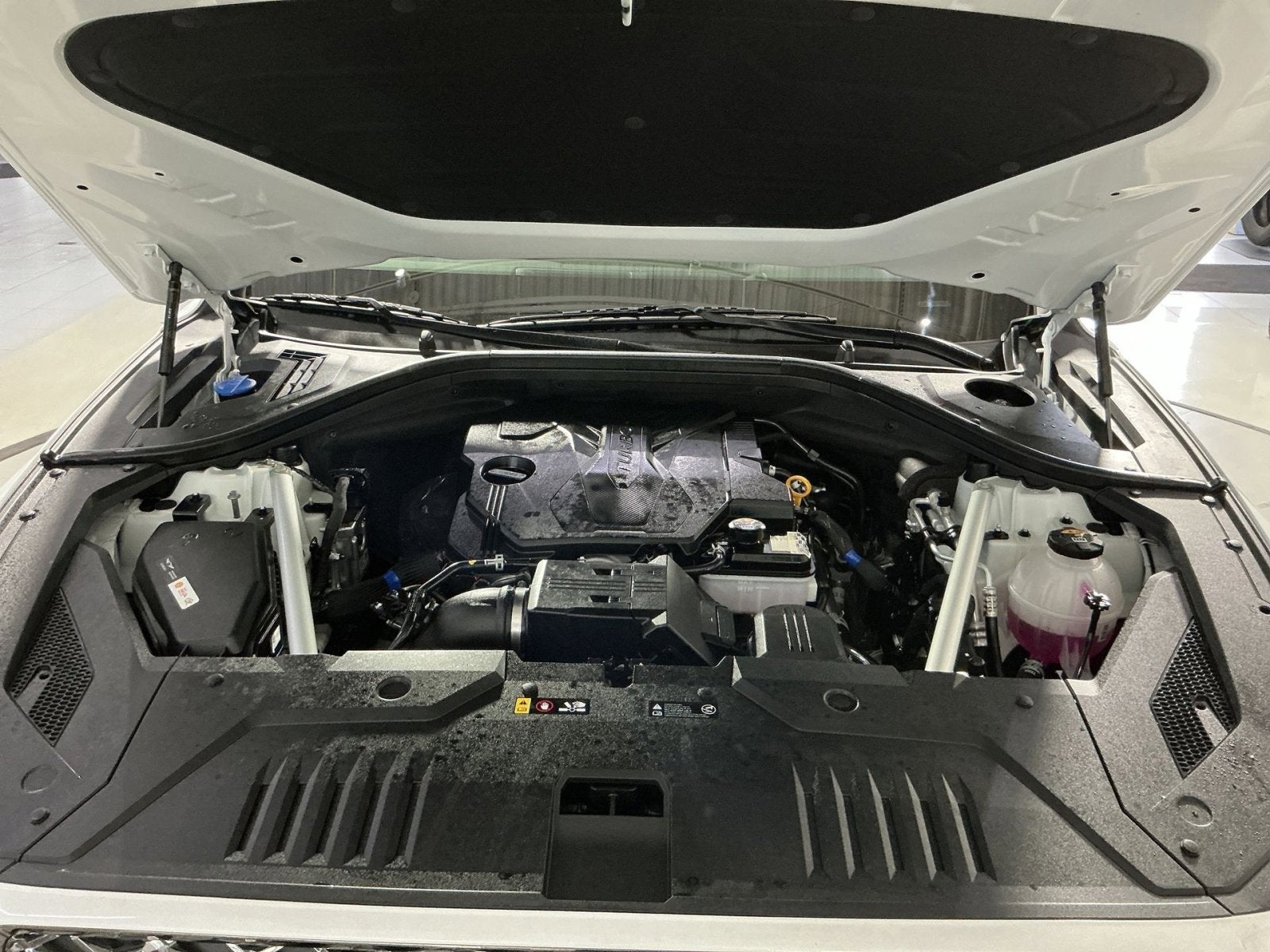 2024 Genesis GV70 2.5T