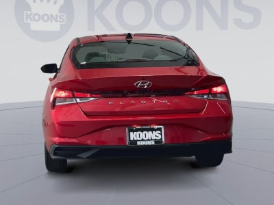 2022 Hyundai Elantra SEL