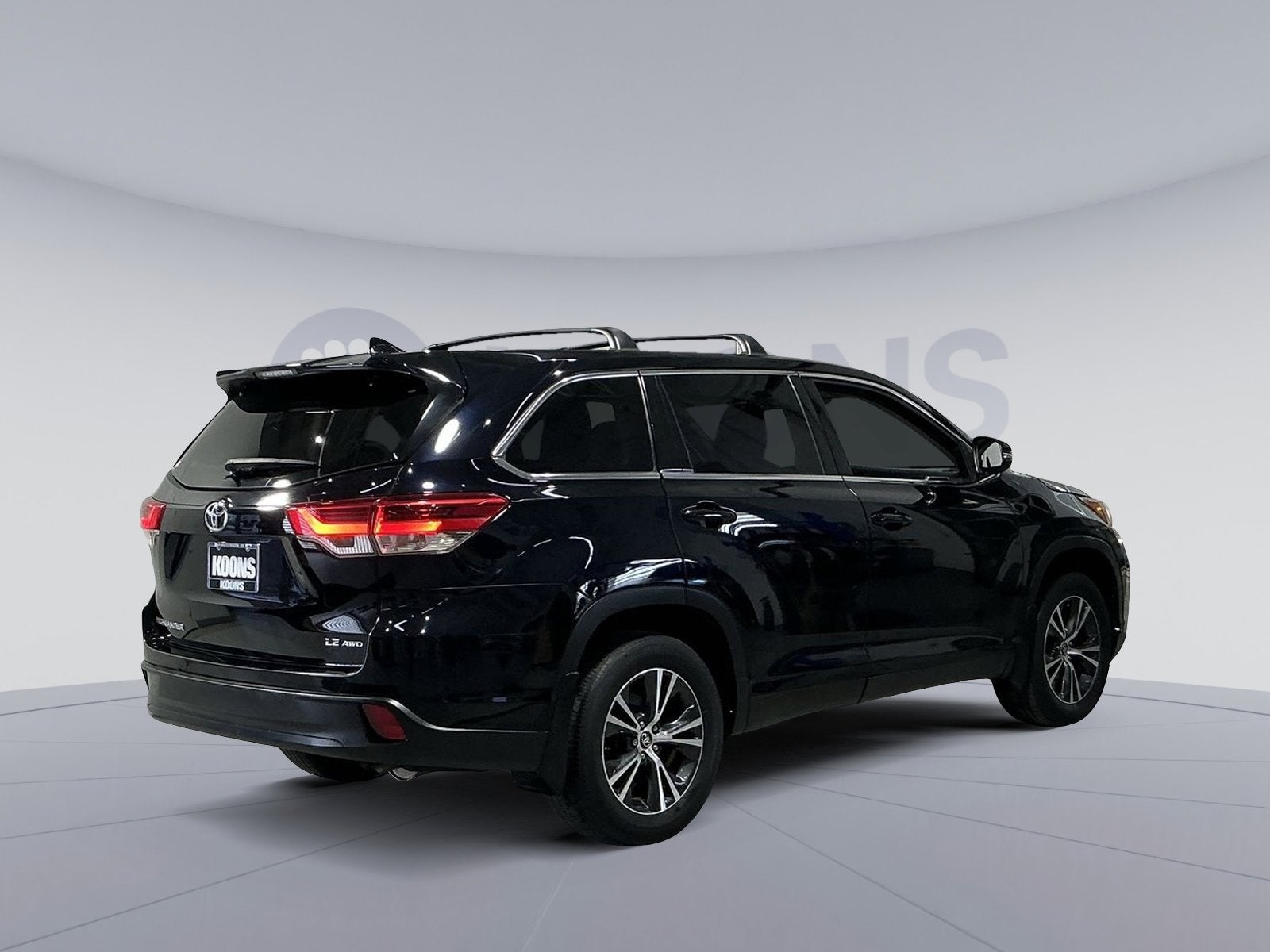 2019 Toyota Highlander LE