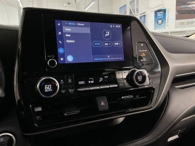 2025 Toyota Highlander LE