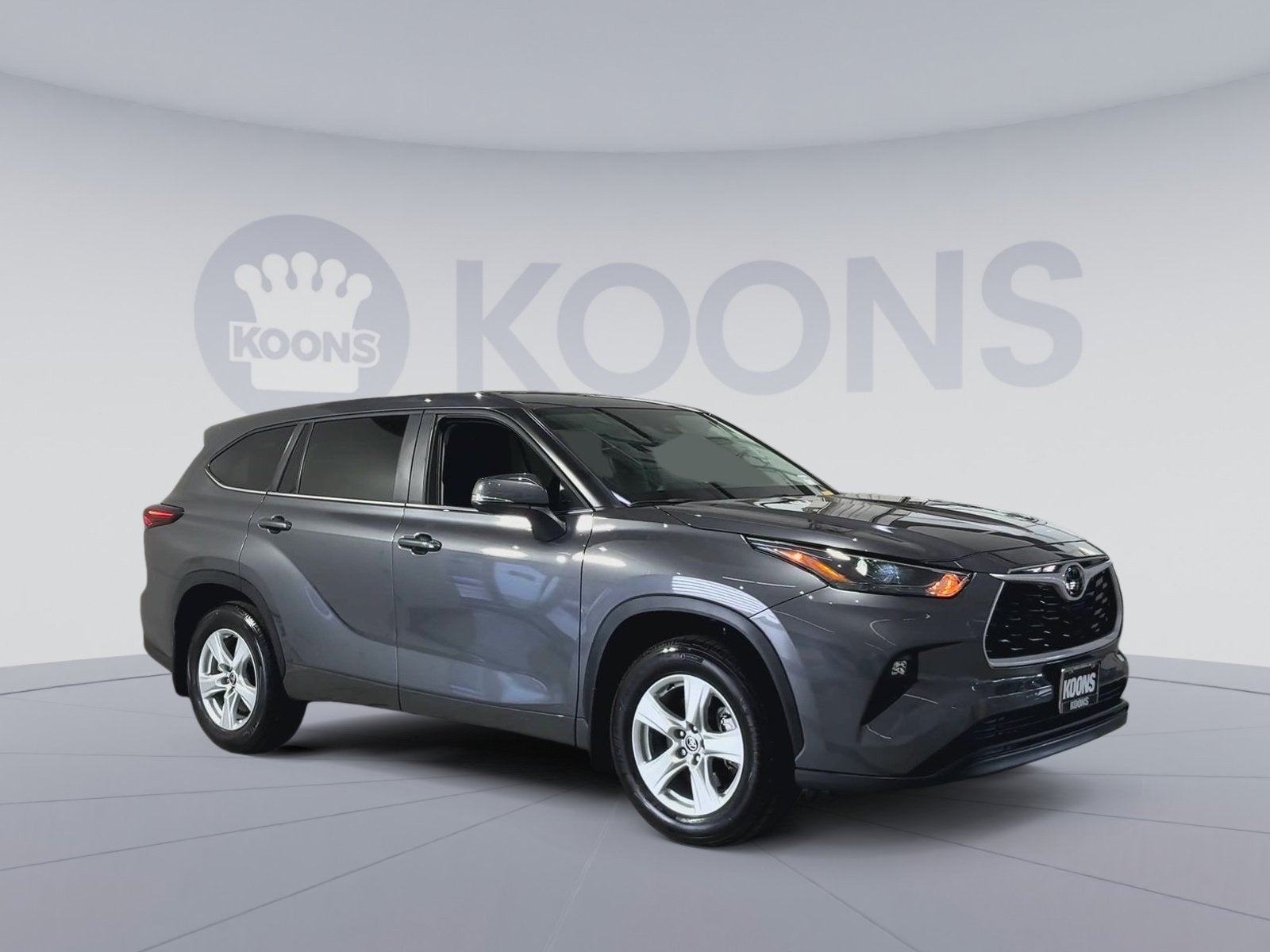2025 Toyota Highlander LE