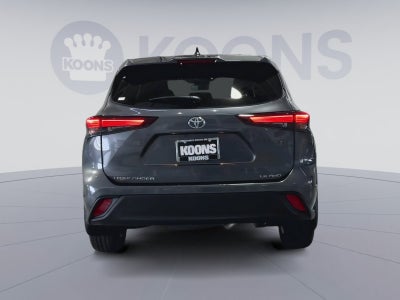 2025 Toyota Highlander LE