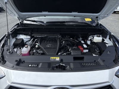 2025 Toyota Highlander LE