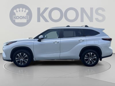 2025 Toyota Highlander LE
