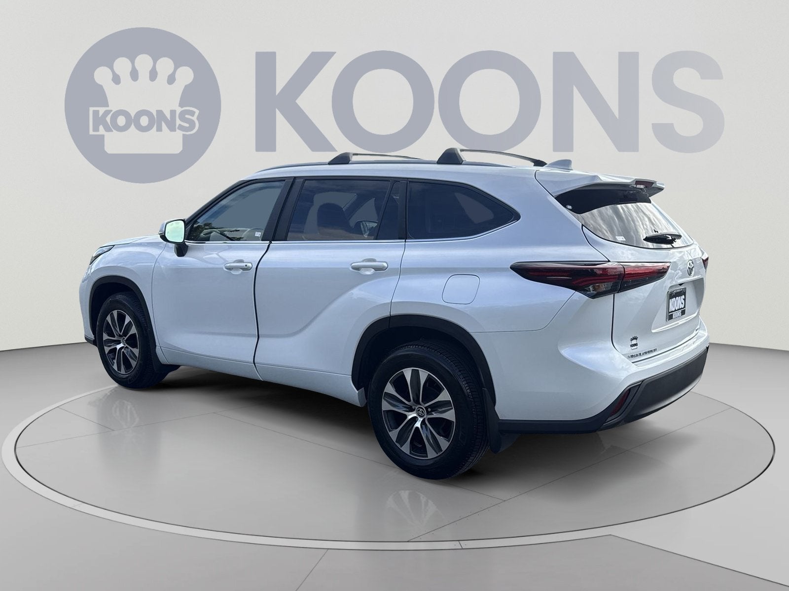 2025 Toyota Highlander LE