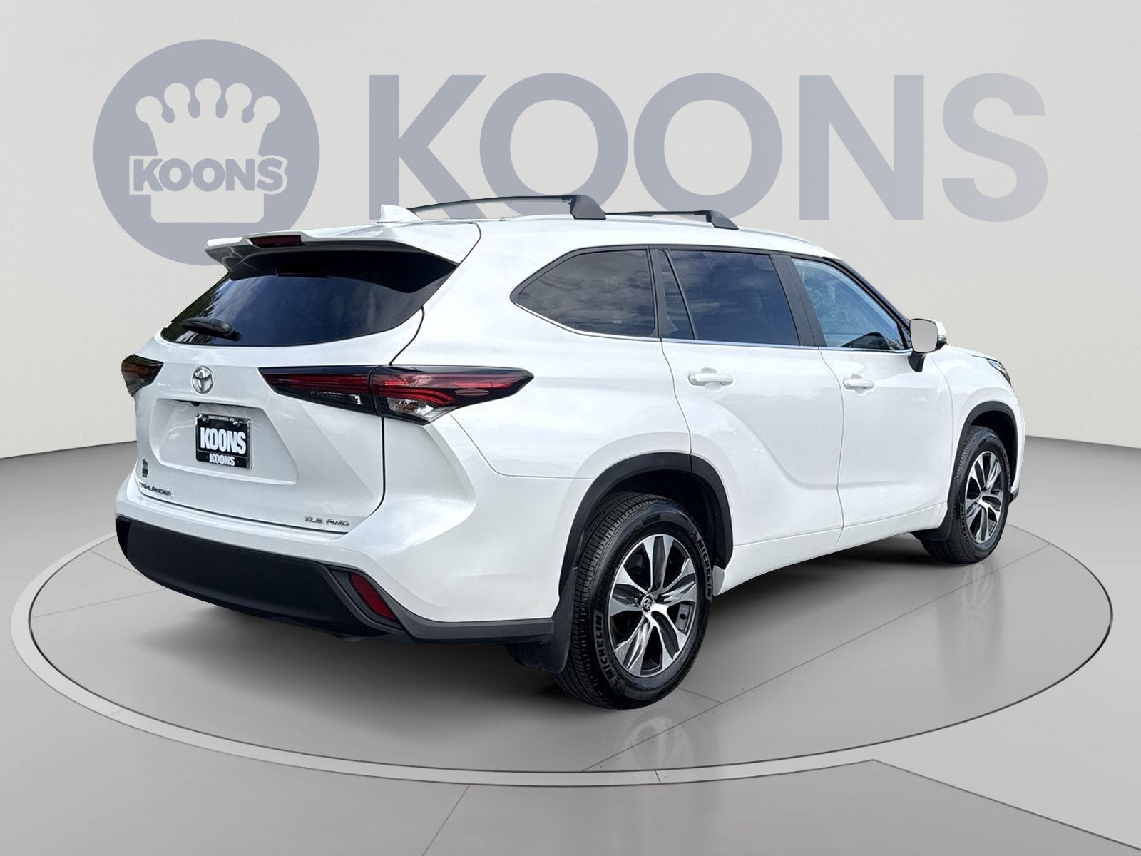 2025 Toyota Highlander LE