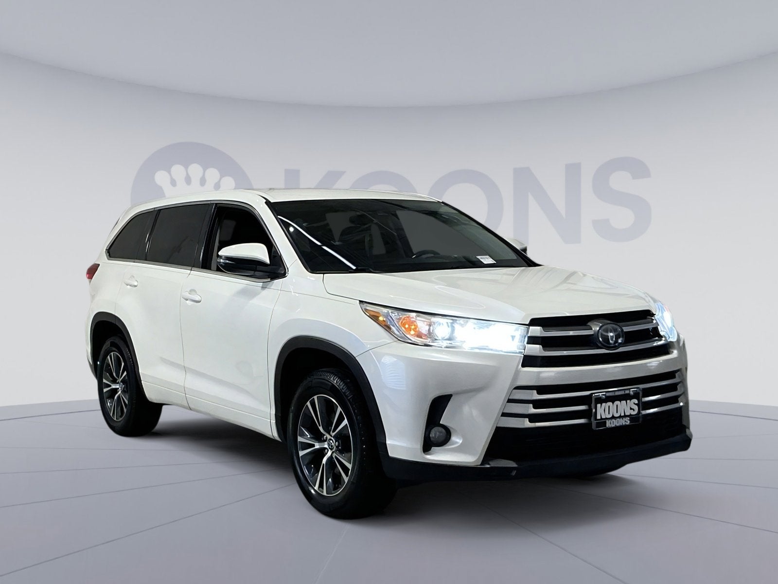 2018 Toyota Highlander LE