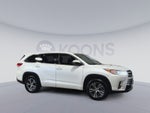 2018 Toyota Highlander LE
