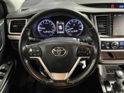 2018 Toyota Highlander LE