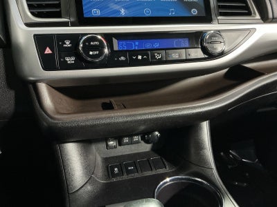 2018 Toyota Highlander LE