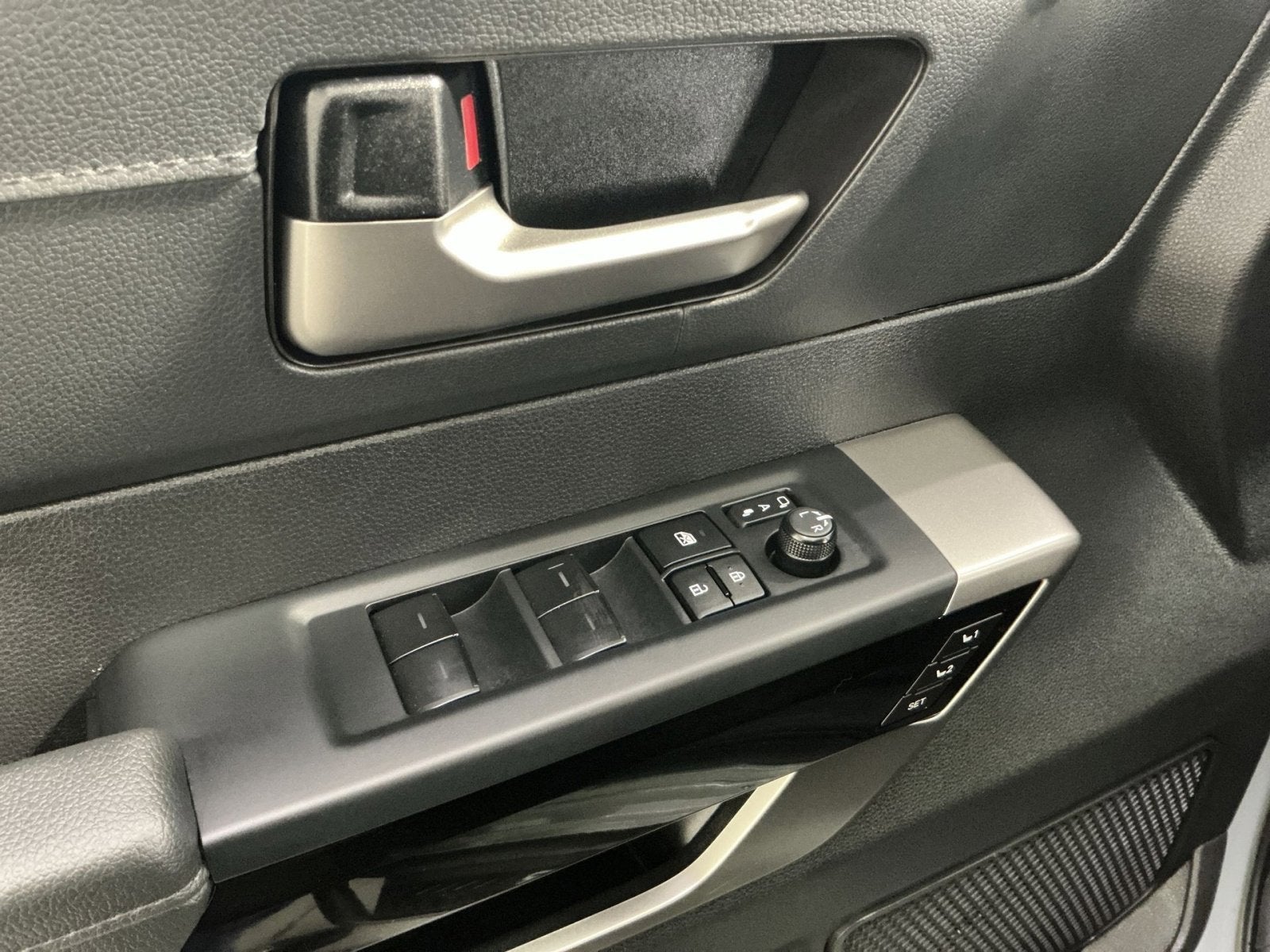 2025 Toyota Tundra 4WD Limited