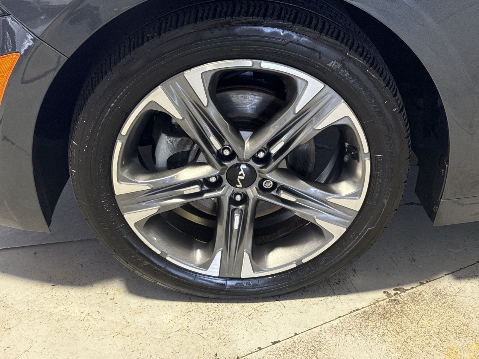 2024 Kia K5 EX