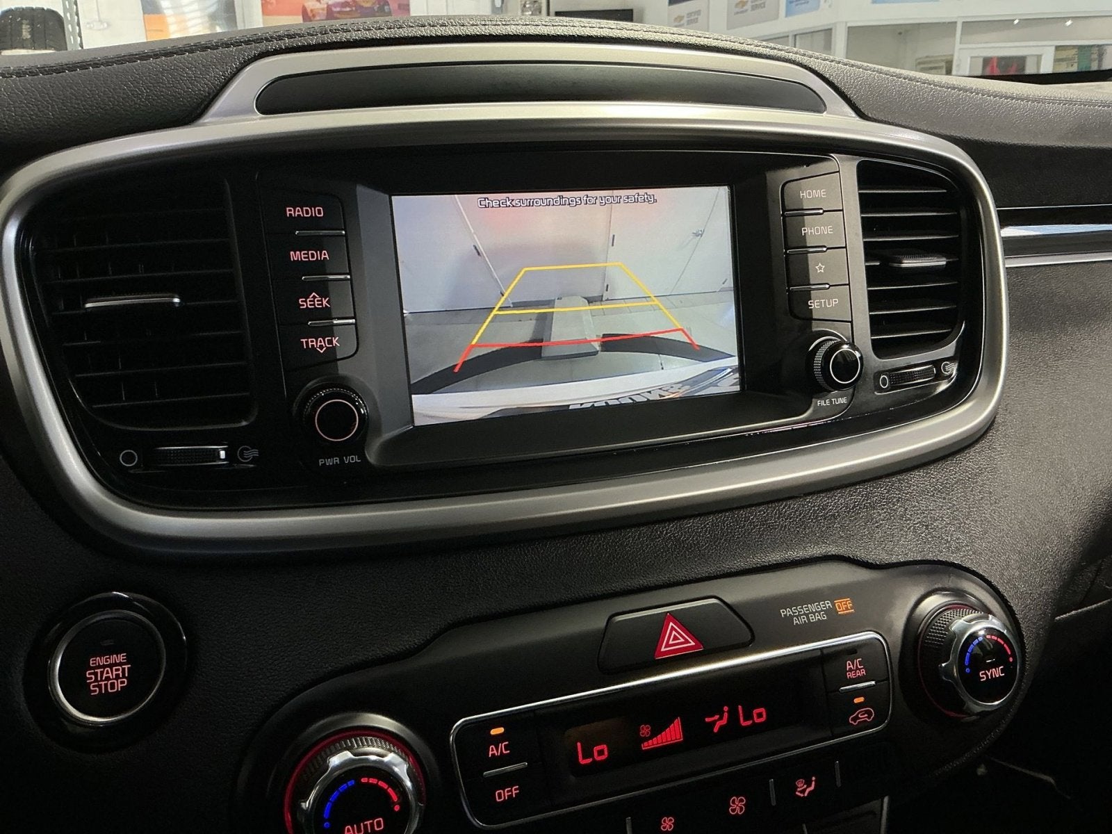 2020 Kia Sorento S V6