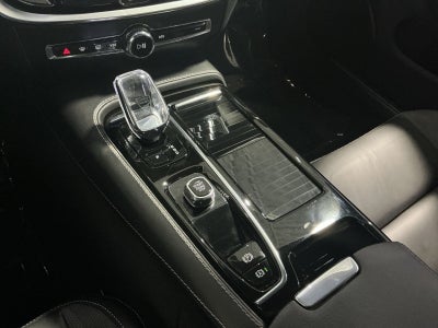 2024 Volvo S60 Recharge Plug-In Hybr Plus Black Edition