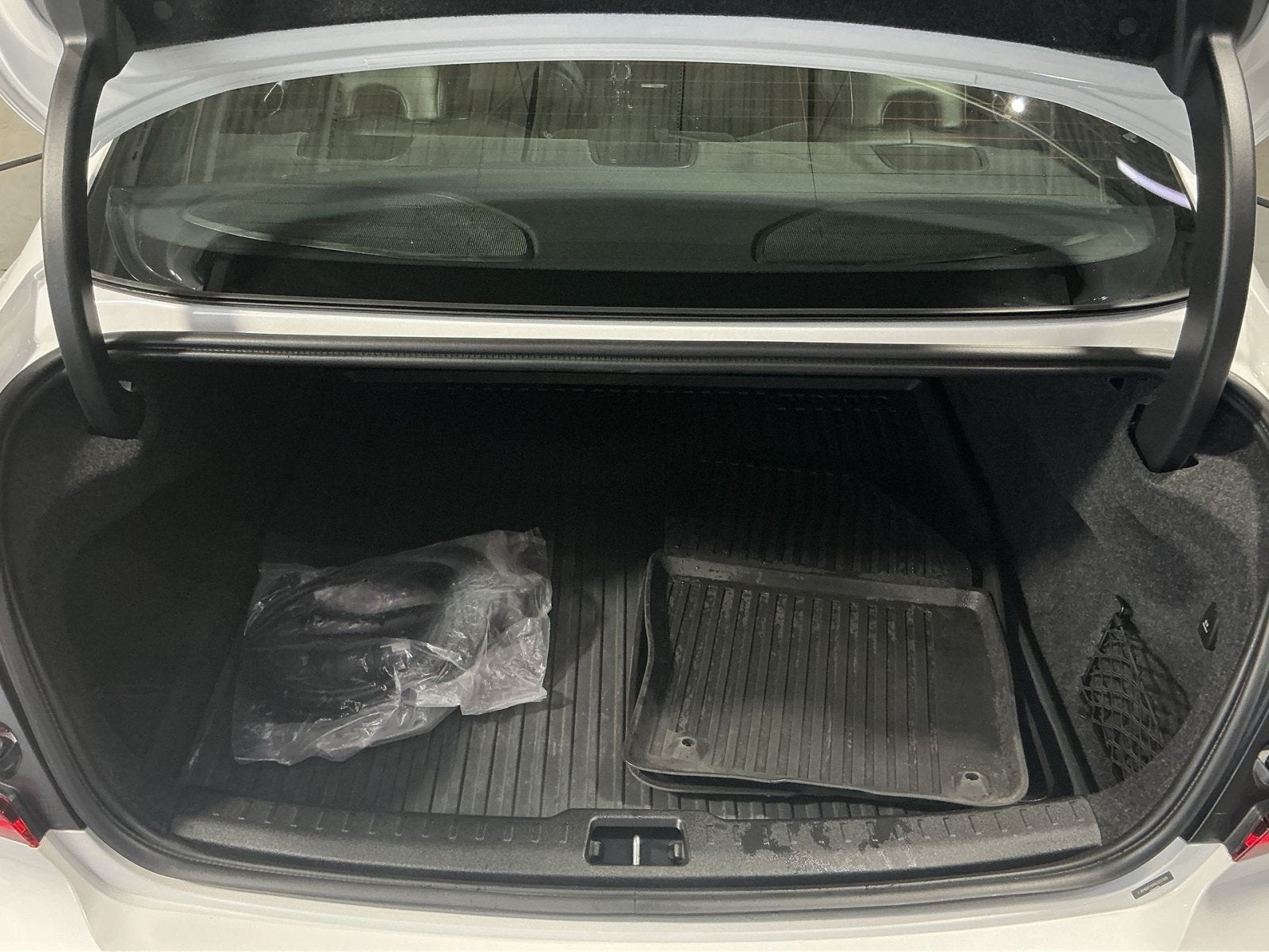 2024 Volvo S60 Recharge Plug-In Hybr Plus Black Edition