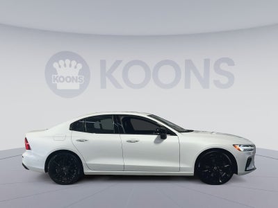 2024 Volvo S60 Recharge Plug-In Hybr Plus Black Edition