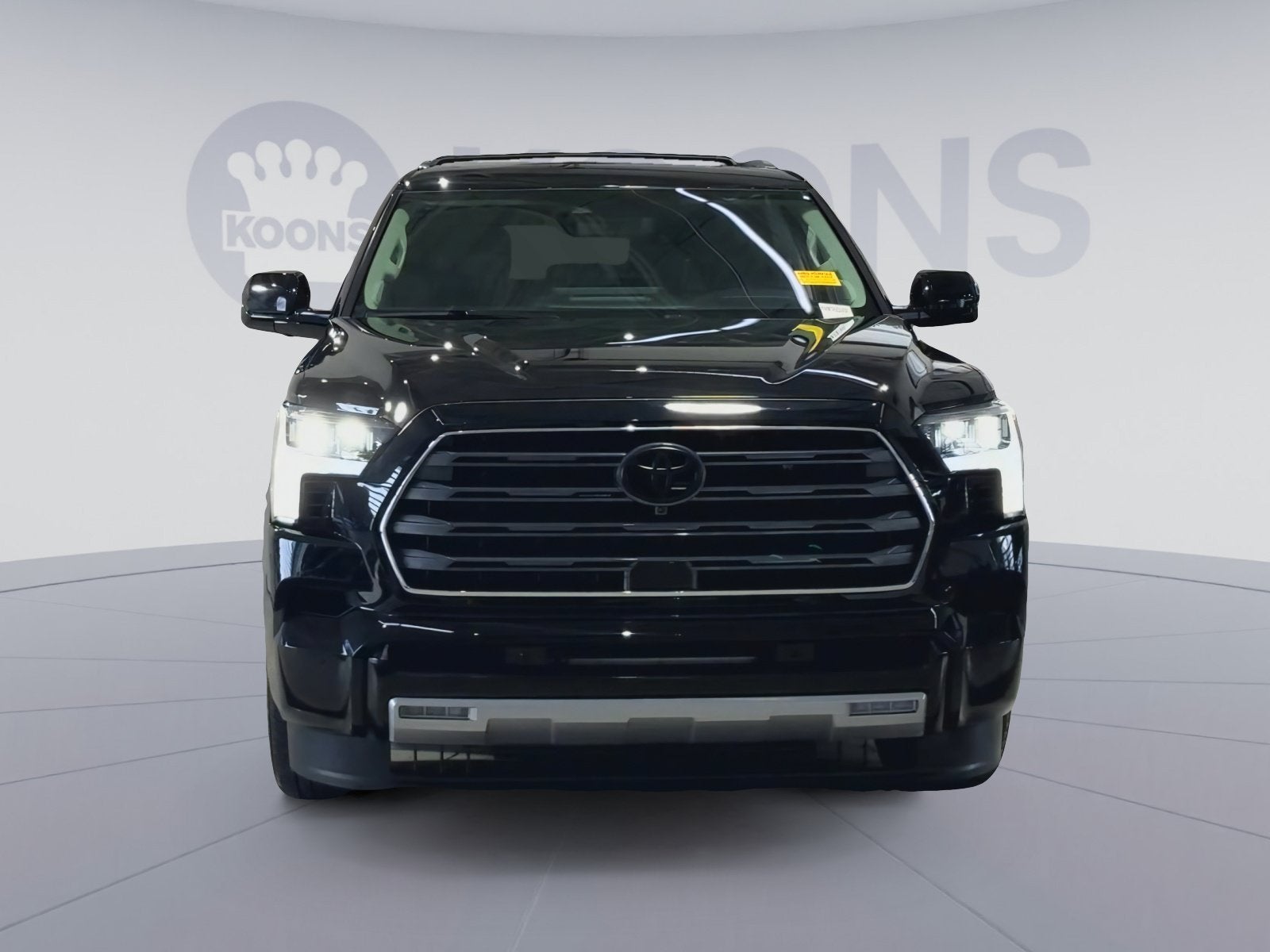 2024 Toyota Sequoia SR5