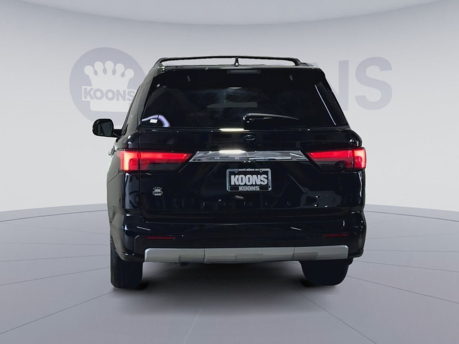 2024 Toyota Sequoia SR5