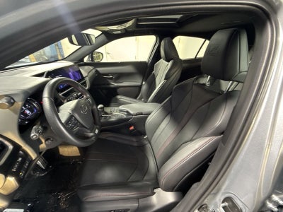 2023 Lexus UX UX 250h F SPORT Handling
