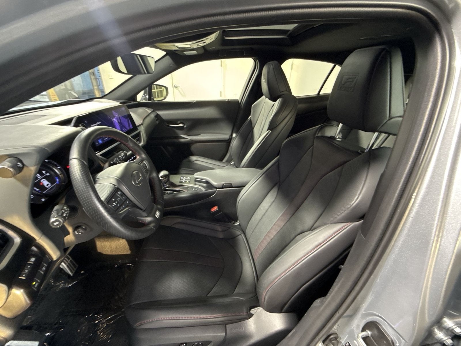 2023 Lexus UX UX 250h F SPORT Handling