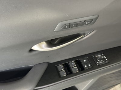 2023 Lexus UX UX 250h F SPORT Handling