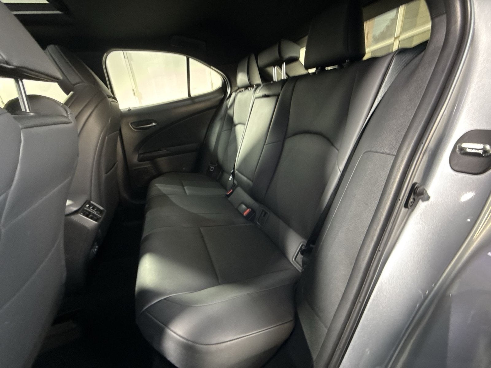 2023 Lexus UX UX 250h F SPORT Handling