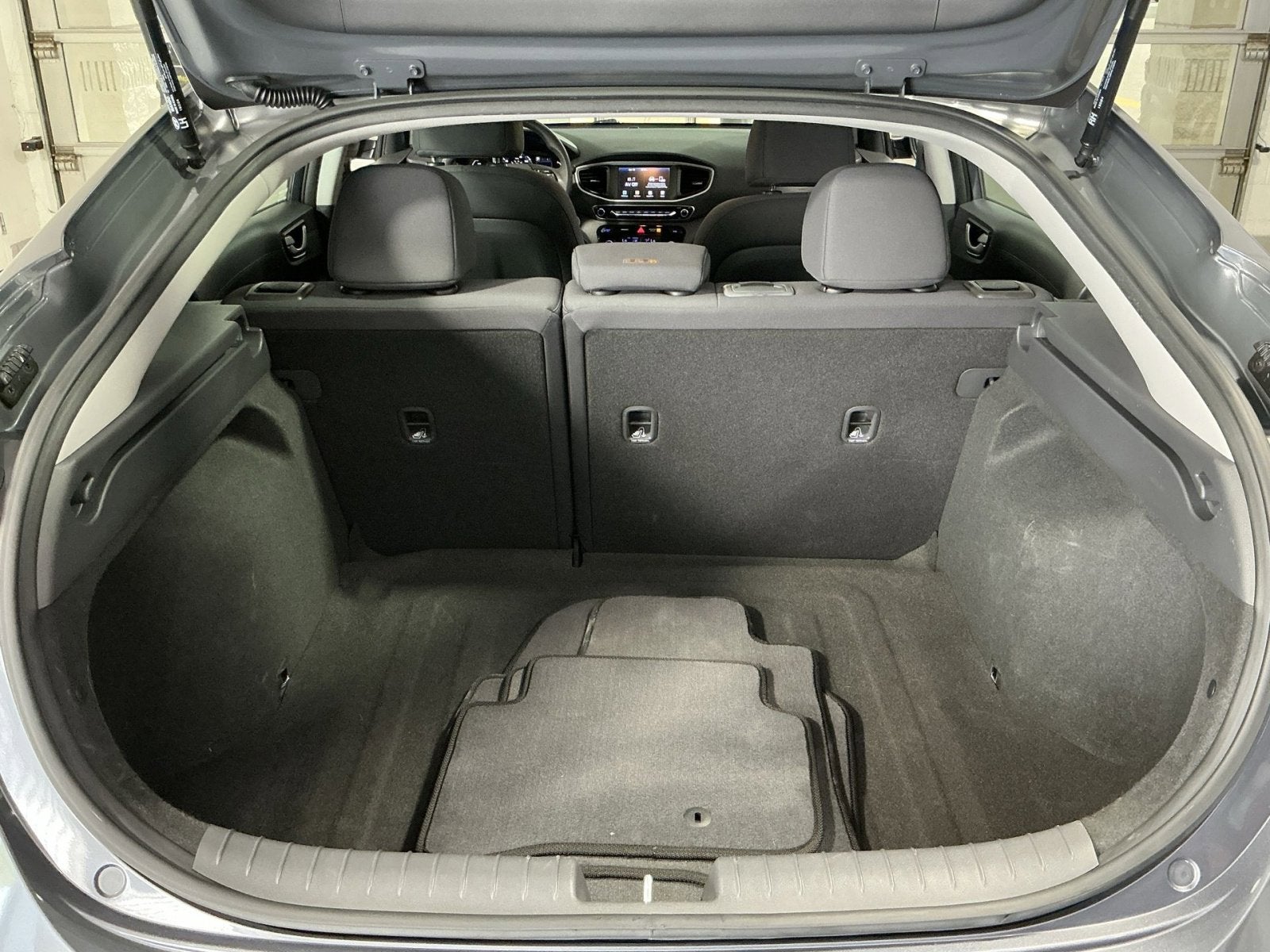 2018 Hyundai Ioniq Hybrid Blue