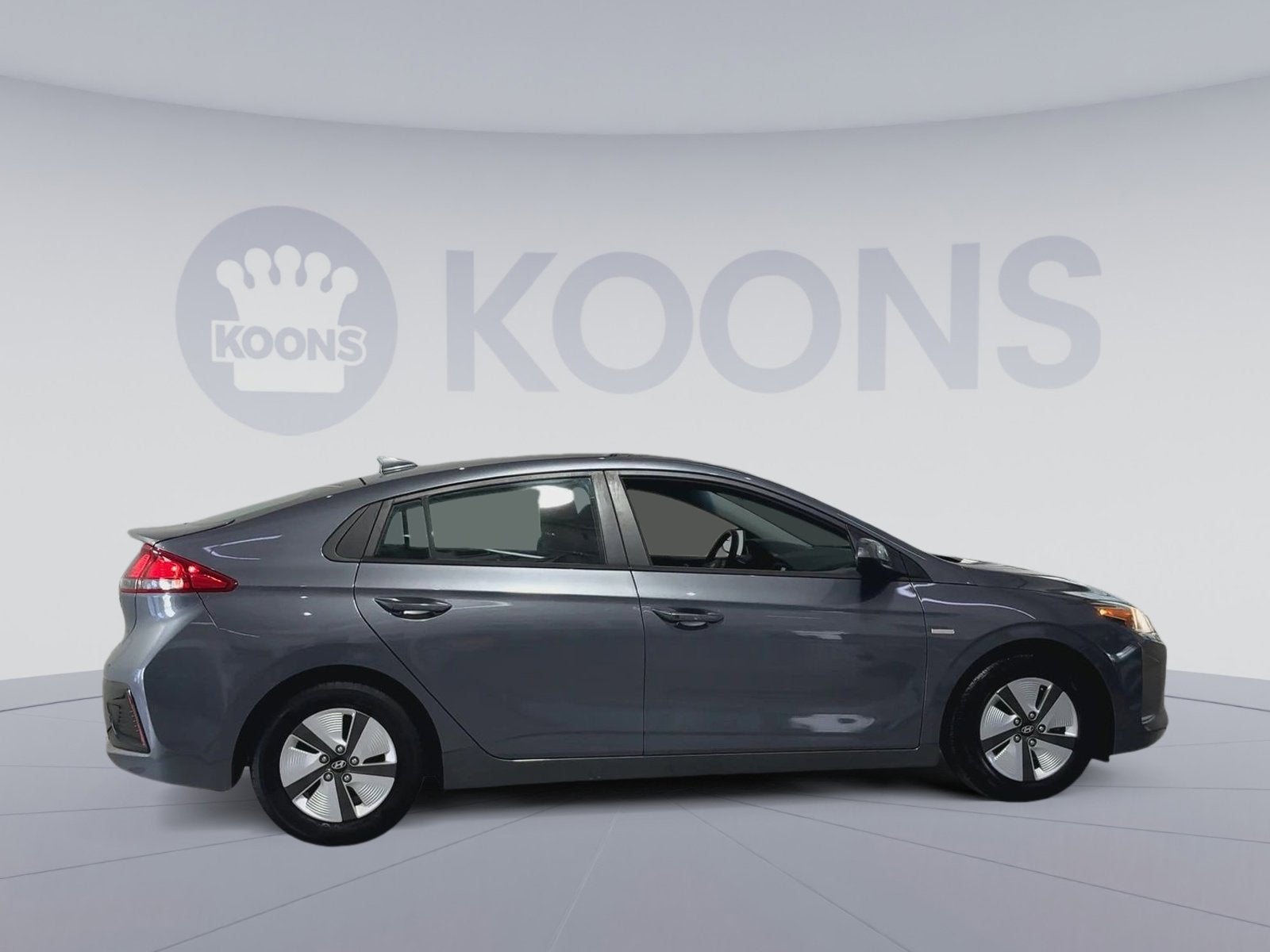 2018 Hyundai Ioniq Hybrid Blue