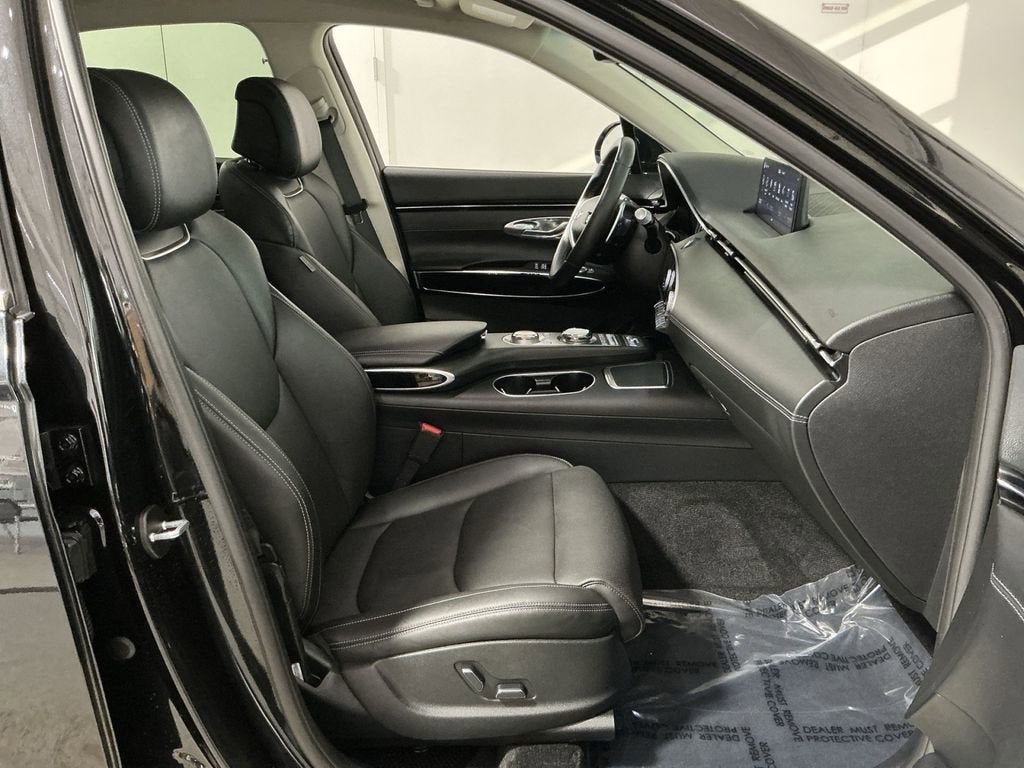 2023 Genesis GV70 2.5T