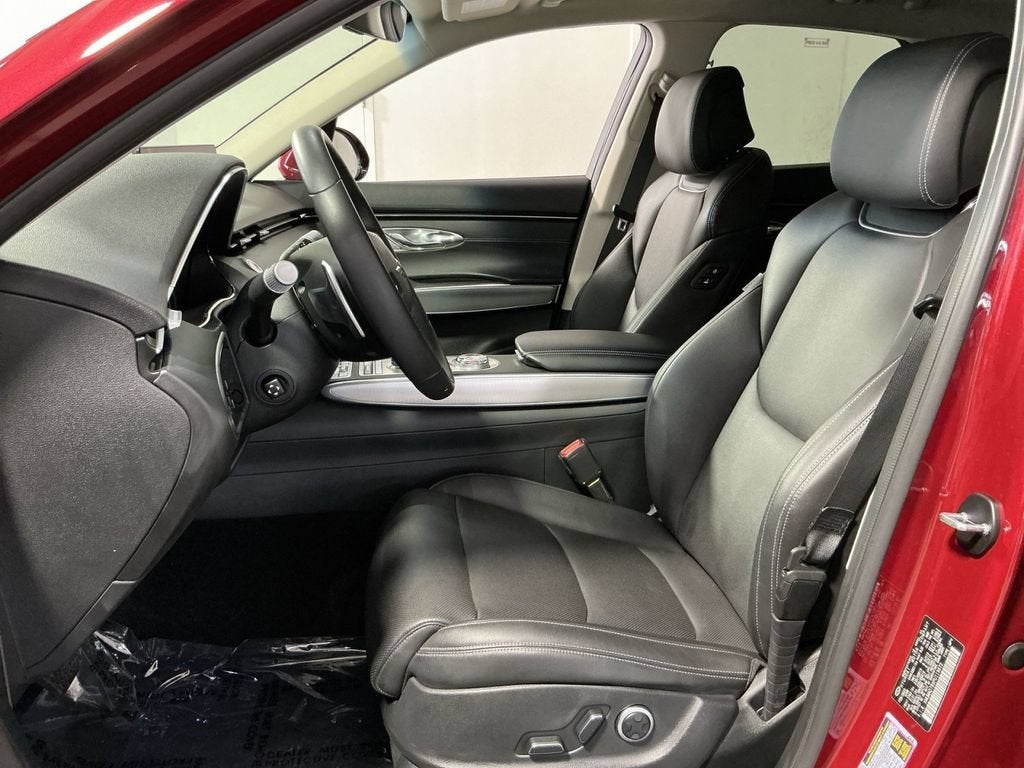 2023 Genesis GV70 2.5T
