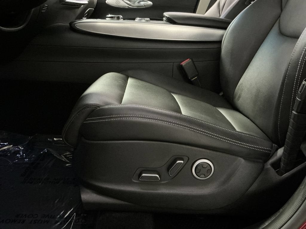 2023 Genesis GV70 2.5T