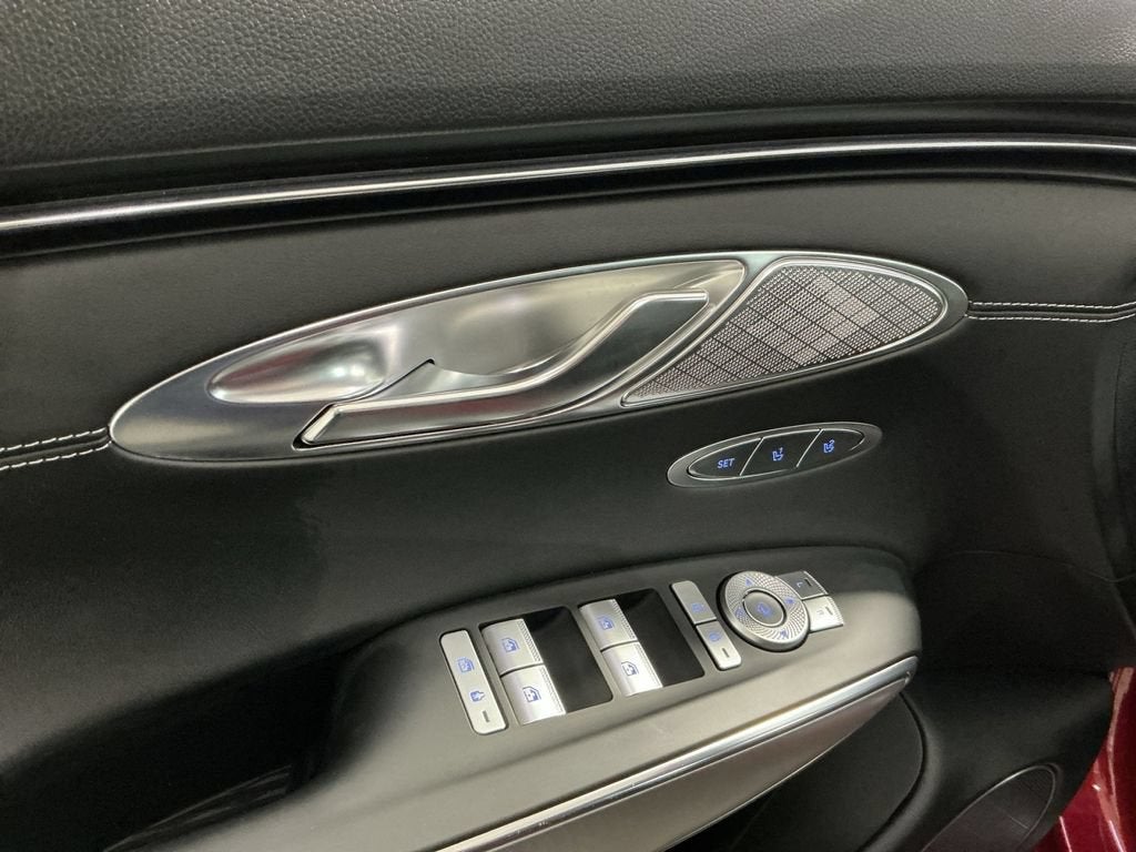 2023 Genesis GV70 2.5T
