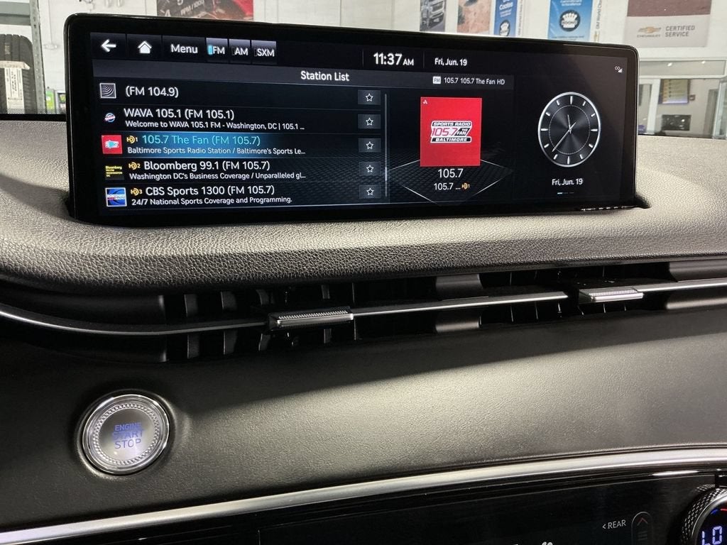 2023 Genesis GV70 2.5T